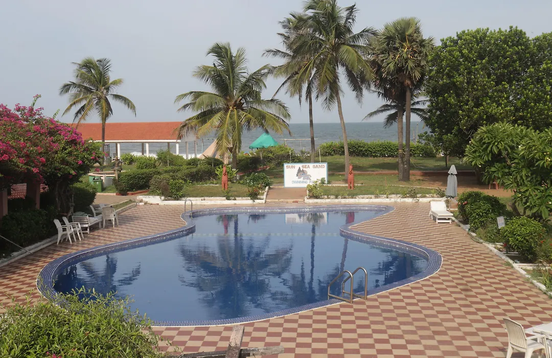 Golden Sun Beach Resort-1